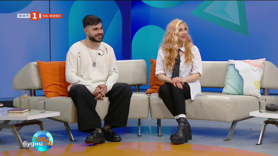 Вирджиния и Агатангелос превърнаха сватбения си обет в песен