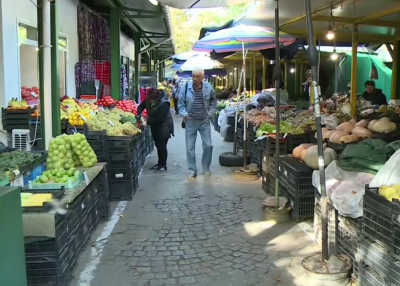 Драстичен скок на цените на плодовете и зеленчуците по пазарите у нас