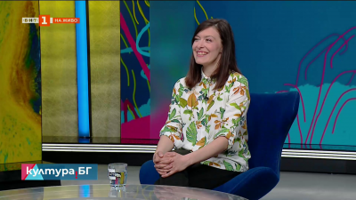 Танцовият спектакъл „Co–surface / Съ–повърхност“ на Виолета Витанова и Станислав Генадиев