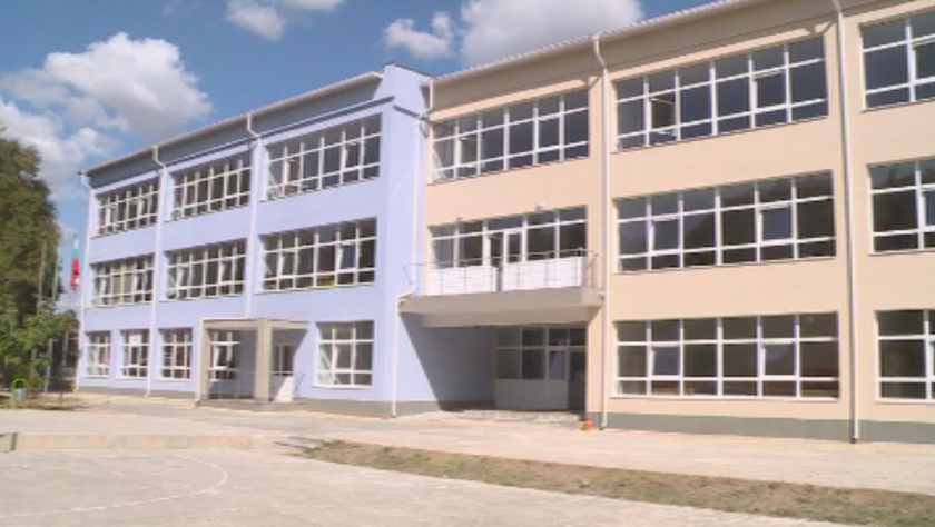 school varna closed disinfection after teacher tested positive coronavirus