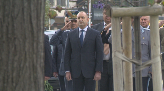 Will President Radev be quarantined as a Covid-19 contact person?
