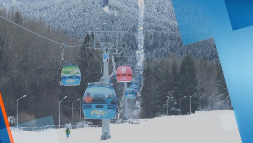 gondola lift basnko ski resort has opened