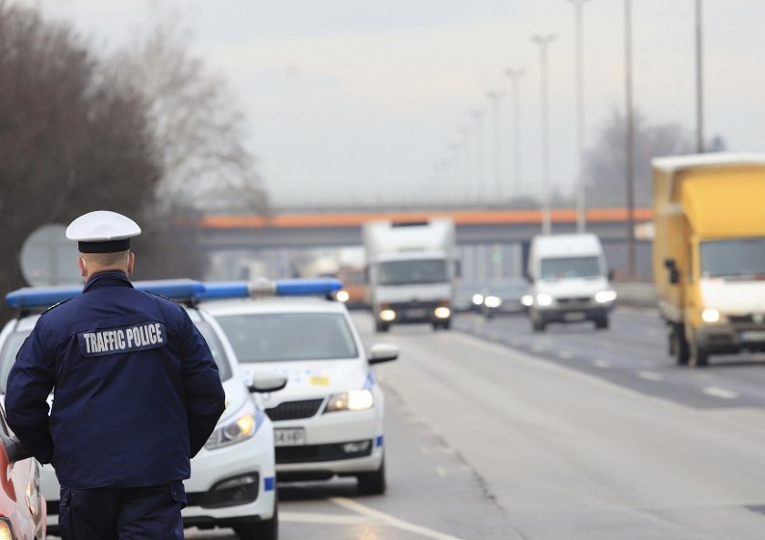 traffic police starts operation check adherence speed limits pedestrians safety rules