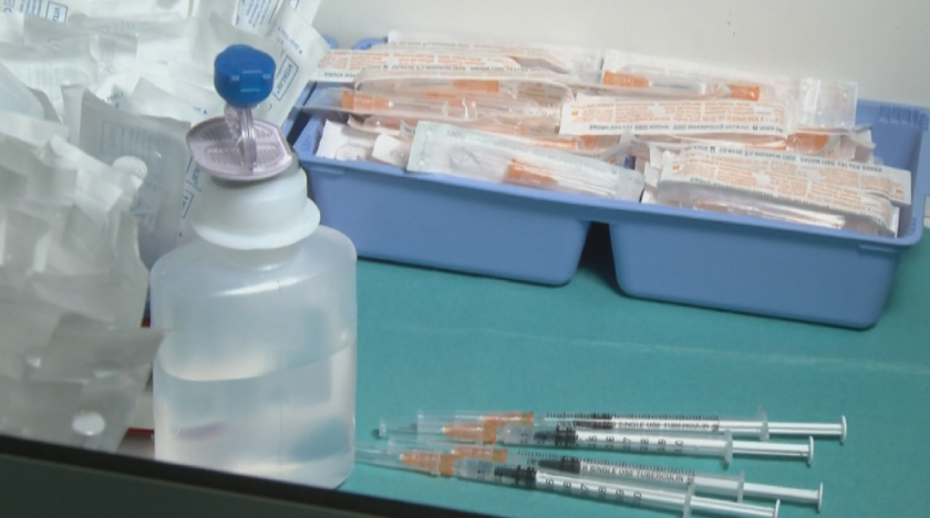 more than 2000 frontline medics have received first dose covid vaccine