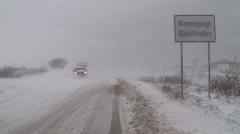 complicated winter situation varna distrct stranded cars power outages