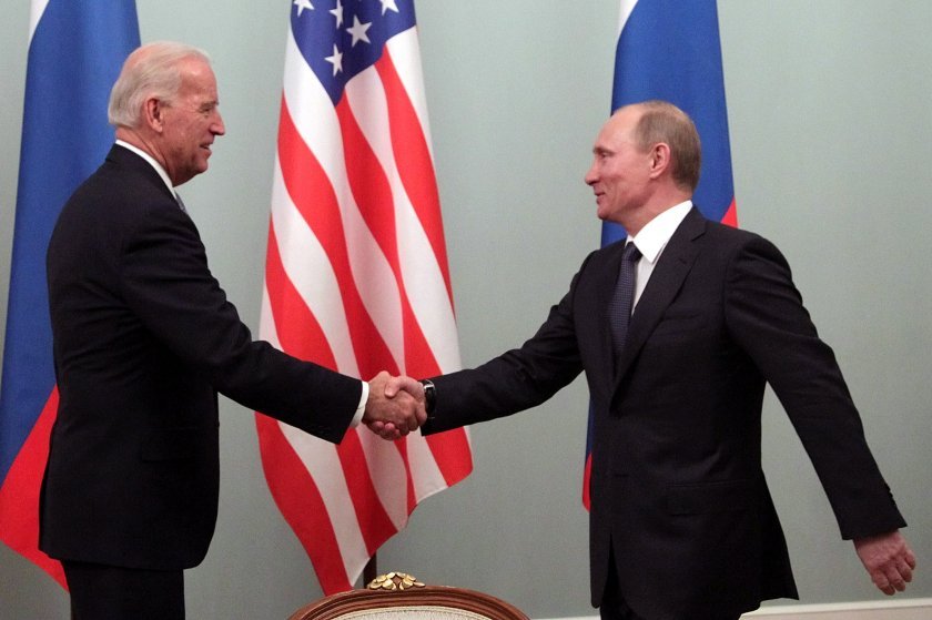 Как Джо Байдън ще преговаря с Путин - човека, когото нарече "убиец"