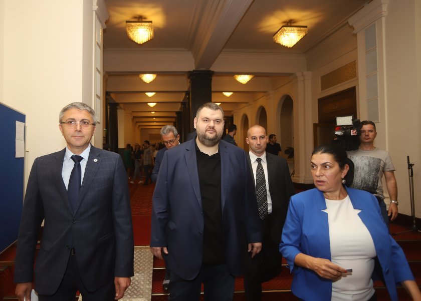 MRF nominated its leader Karadayi for presidential candidate, Peevski heads two electoral lists for upcoming general elections