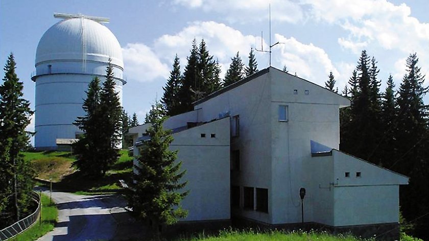 Ремонти и ново оборудване в националната астрономическа обсерватория "Рожен"