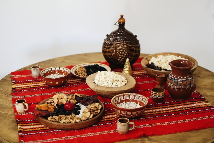 Как се приготвят традиционните ястия за Бъдни вечер в различните кътчета на България