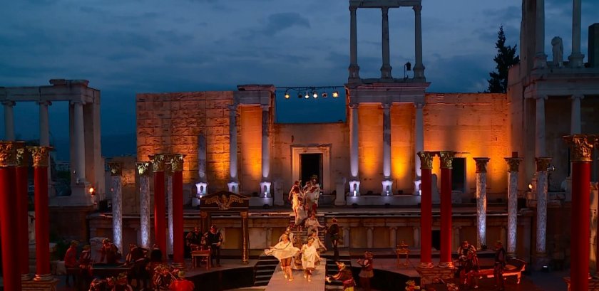 Артисти със световна слава ще гостуват в постановки на Пловдивската опера