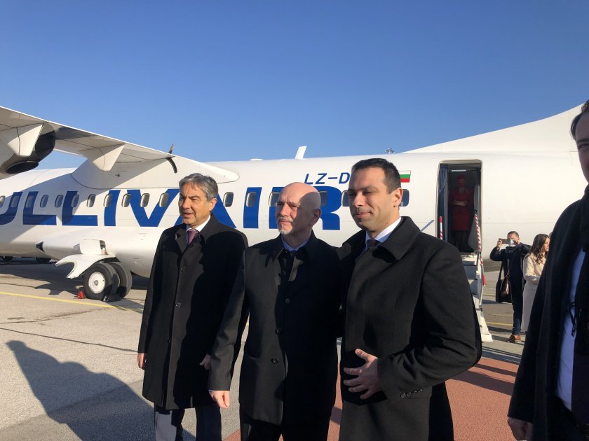 first renewed flights between sofia skopje landed north macedoniarsquos capital today