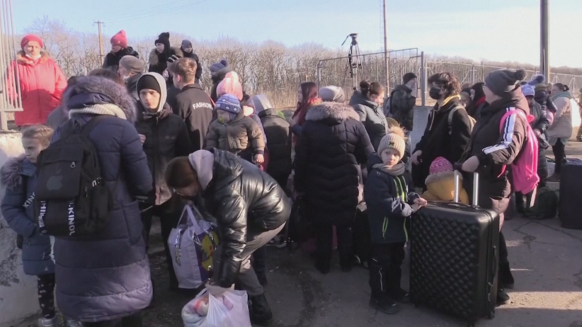 Къде в страната се разкриват координационни центрове в помощ на бежанците от войната в Украйна
