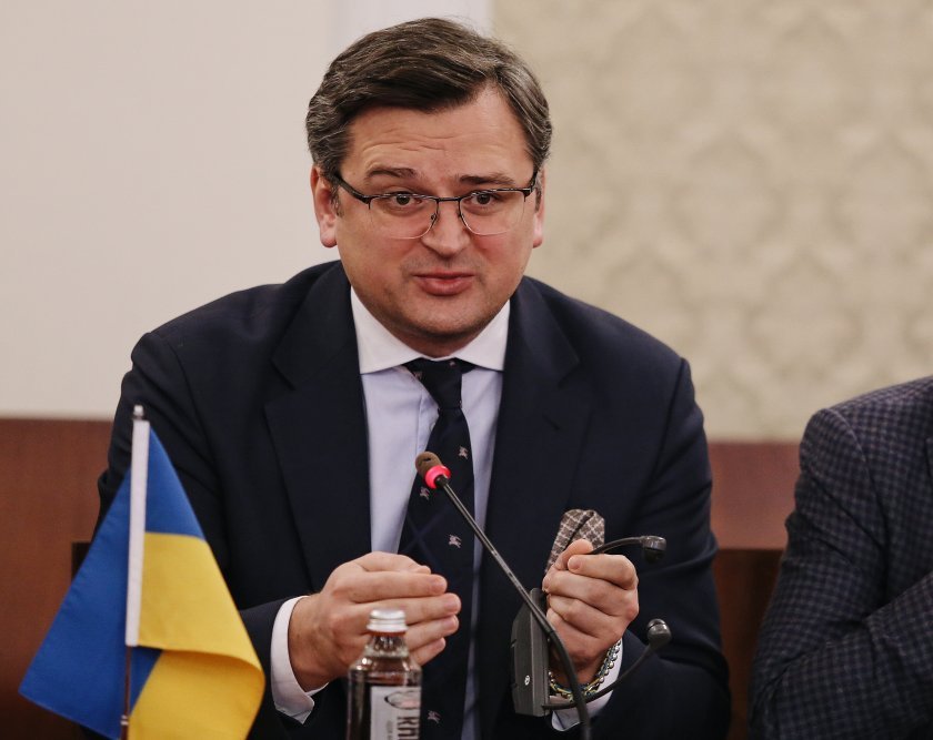 Външният министър на Украйна Дмитро Кулеба - гост в "Светът и ние"