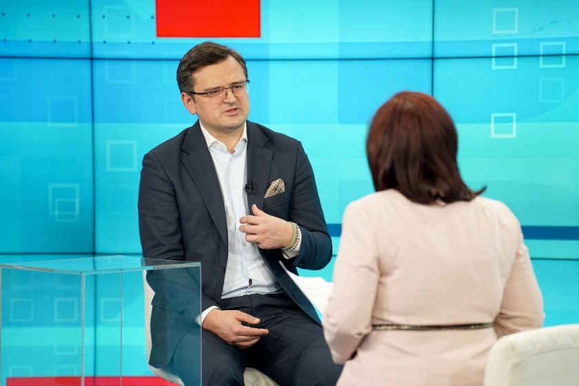 Дмитро Кулеба пред БНТ: Политиците против военната помощ за Украйна  създават проблеми на страната си - Българска национална телевизия