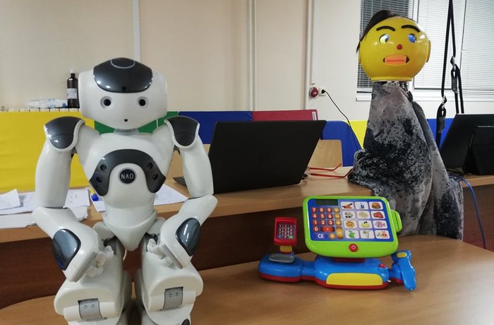 Иновативни изследвания за приложението на роботи в логопедичната практика при деца с комуникативни нарушения