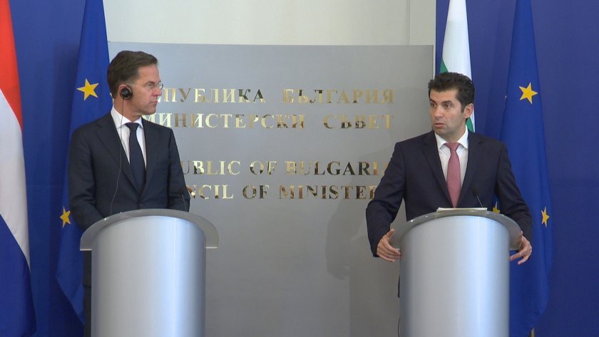 PM Petkov after meeting with his Dutch counterpart Rutte: Bulgaria cannot afford an oil embargo on Russia