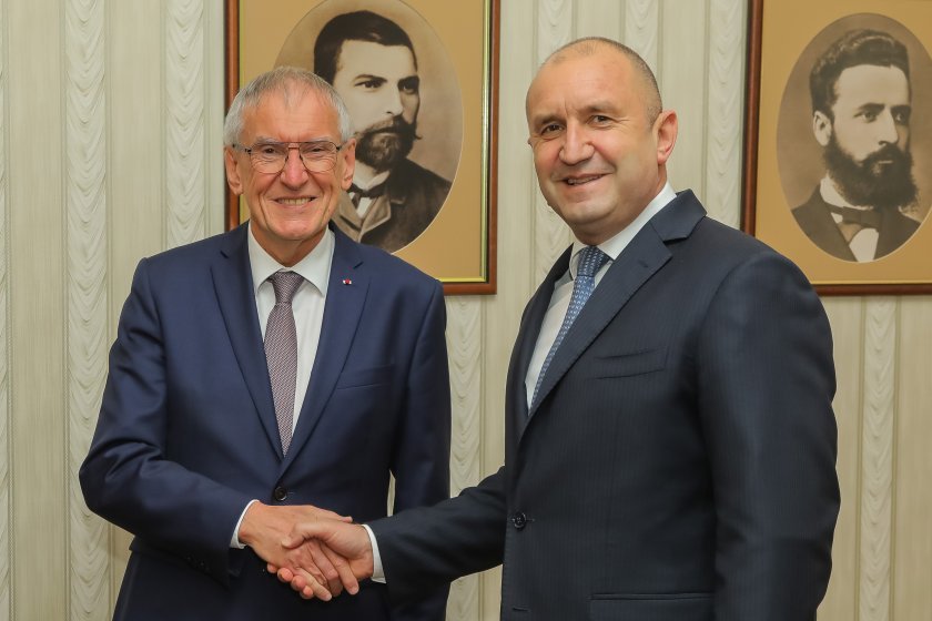 Bulgaria’s President and France’s director general for armaments discussed strengthening NATO's Eastern flank