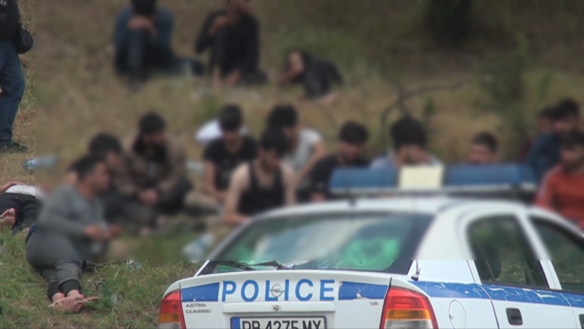 police karlovo detained illegal migrants