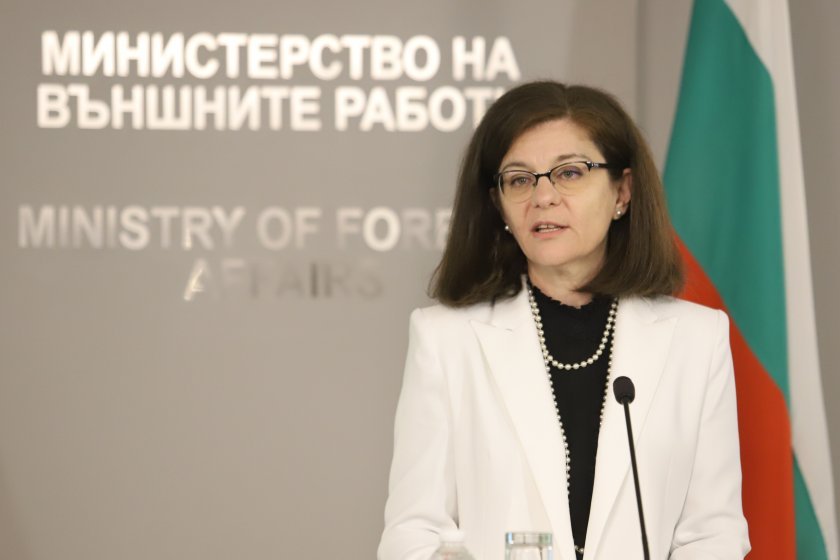 Bulgaria’s Foreign Minister Genchovska asked Russian Ambassador Mitrofanova to withdraw the note verbale