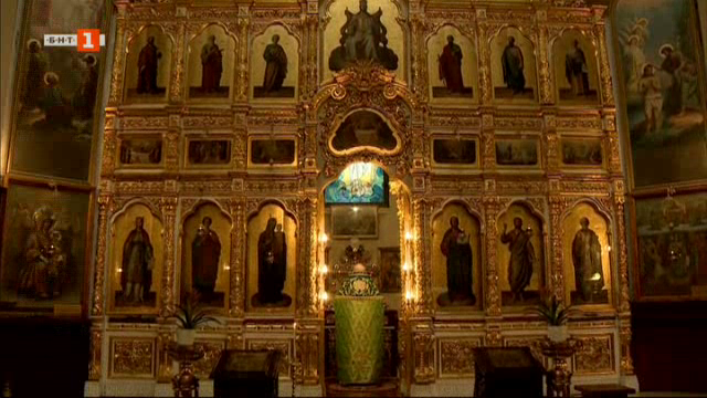 Храм "Покров Богородичен" в София