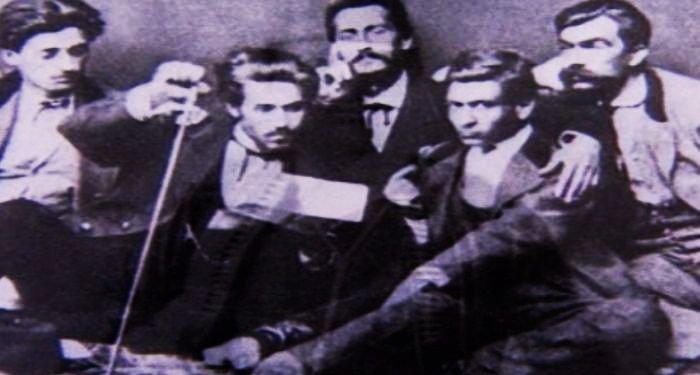 Апостолите: По "Петте имена" на Константин Величков