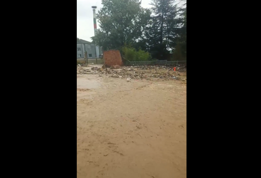 Torrential rain floods houses and streets in Karlovo