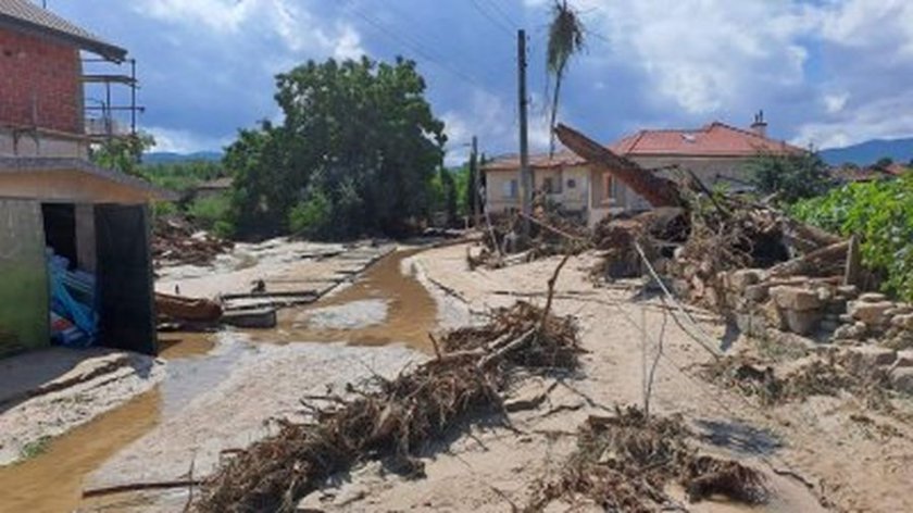 96 къщи в наводнените карловски села ще бъдат проверени за възможност за обитаване