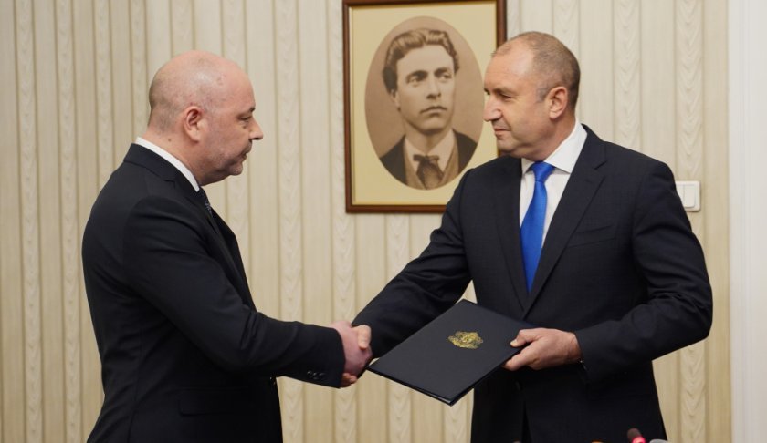Başbakan adayı Nikolay Gabrovski kabine tasarısını Cumhurbaşkanı Rumen Radev'e sundu 