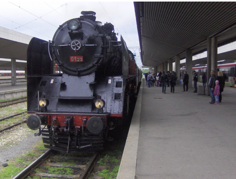 bdz launches extral trip christmas train steam locomotive sofia bankya