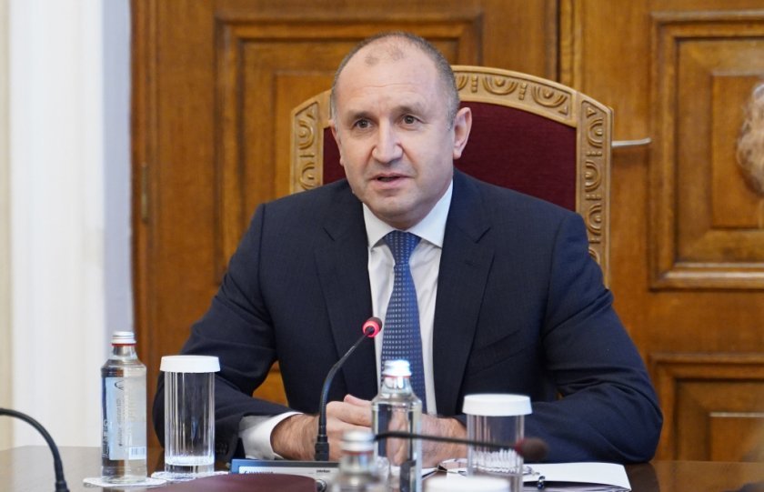 president radev hold government forming consultations democratic bulgaria november