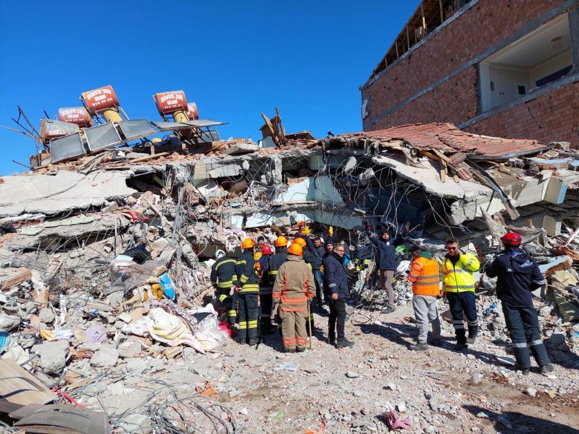 bulgarian rescuers have pulled out year old child man alive under rubble earthquake disaster area tuumlrkiye