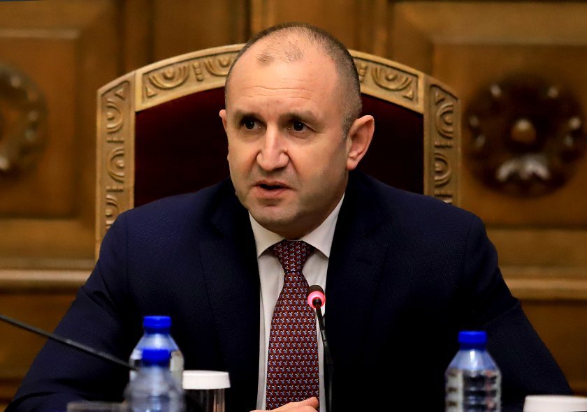 president radev spoke commissioner oliveacuter vaacuterhelyi