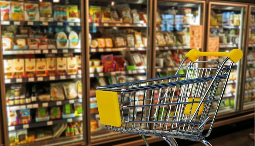 Фалшиви ли са промоциите в големите супермаркети или стоката бързо се изкупува?