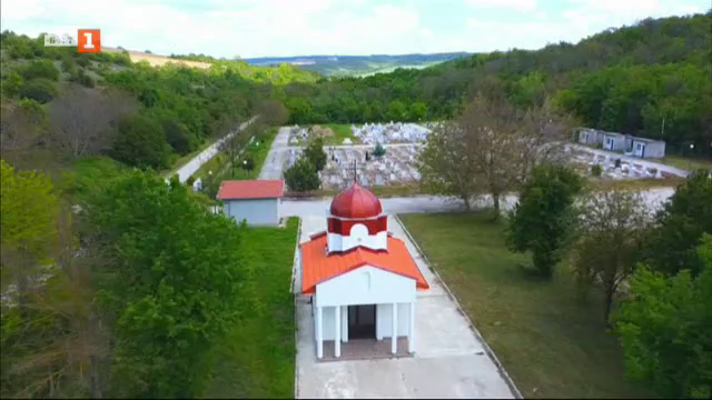 Храмове в Свищов - където Историята среща Вярата 