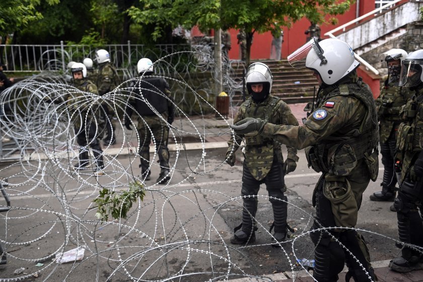 Докъде ще стигне кризата между Белград и Прищина