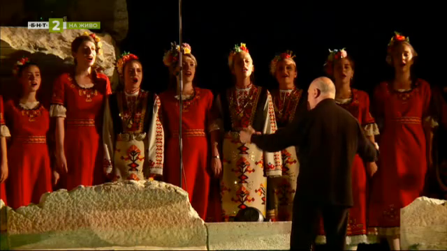 Академичният народен хор при АМТИИ празнува половинвековен юбилей