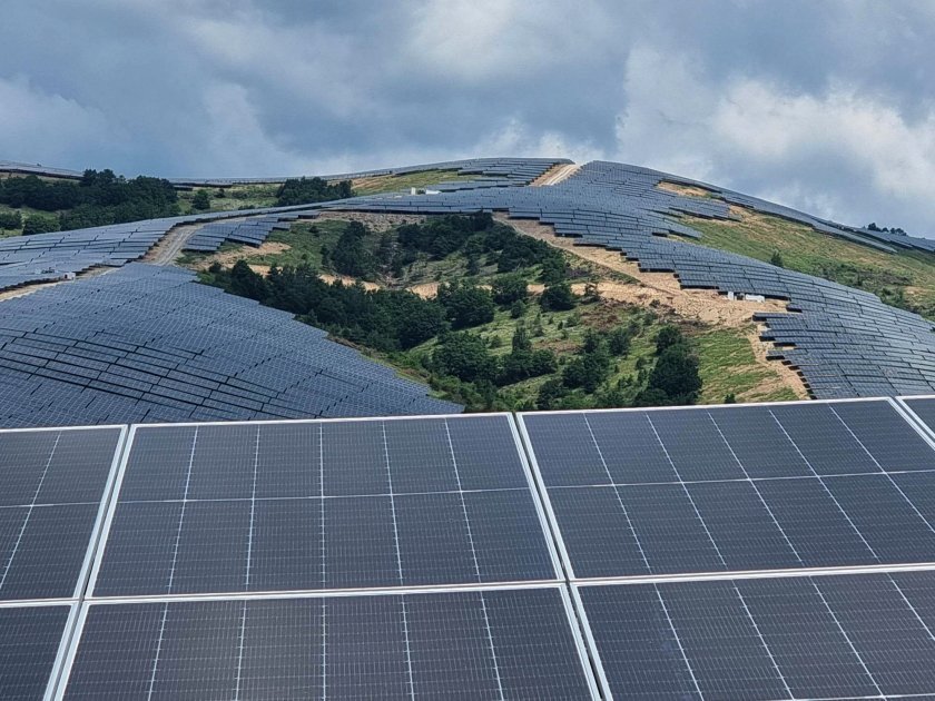 Bulgaria opens its largest solar power plant near Dupnitsa