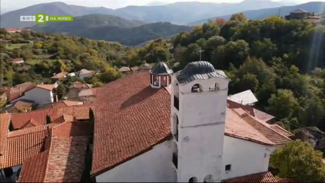 Обновиха възрожденската черква "Св. Димитър" в с.Тешово