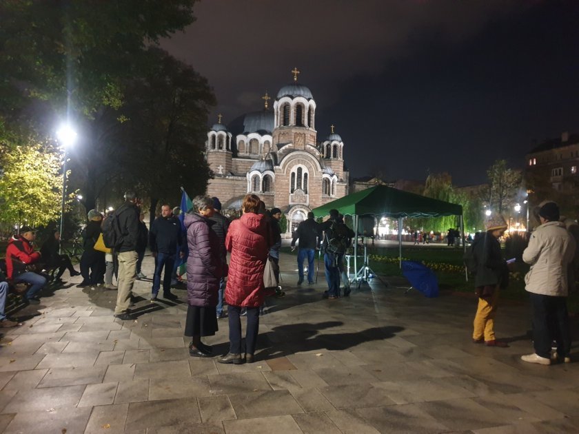 Protest against police violence takes place in front of the Ministry of Interior