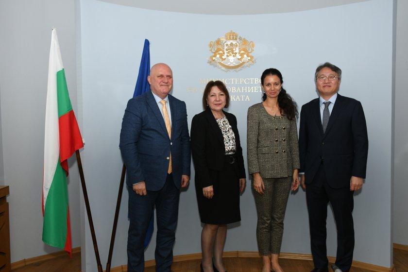 Bulgaria and Republic of Korea to strengthen partnership in the ares of IT technologies, artificial intelligence and space research