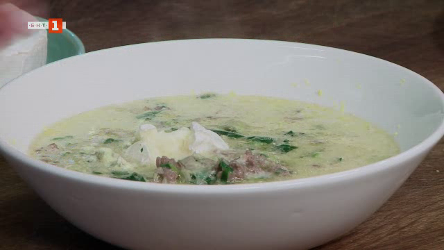 Гювечета в азиатски стил и телешка супа със спанак