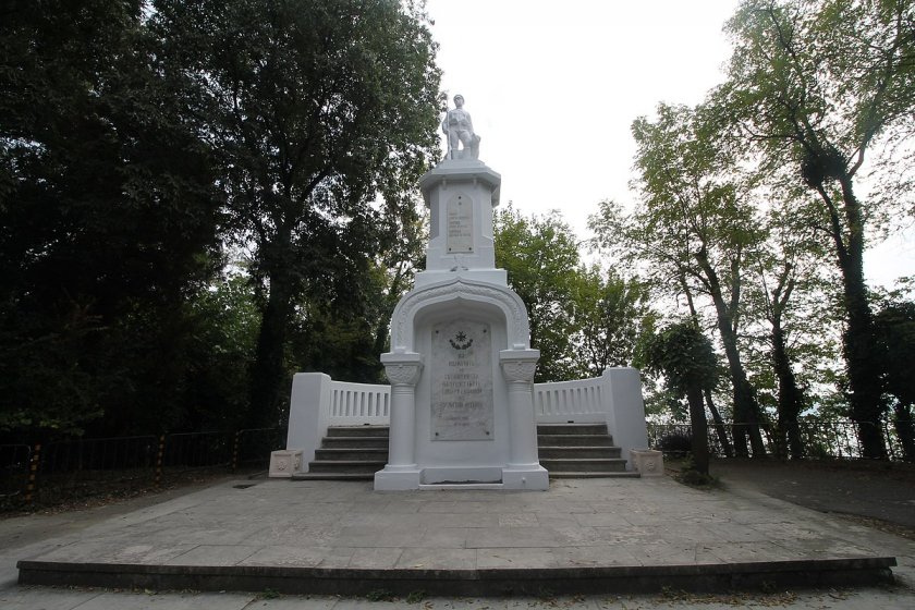 Паметникът на граничаря във Варна