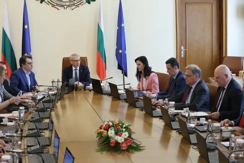 Cabinet allocates BGN 32 million for the purchase of modernised passenger carriages for the Bulgarian railway company BDZ