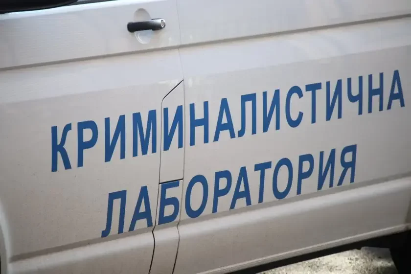 A man killed a woman in her home in Cherven Bryag and committed suicide