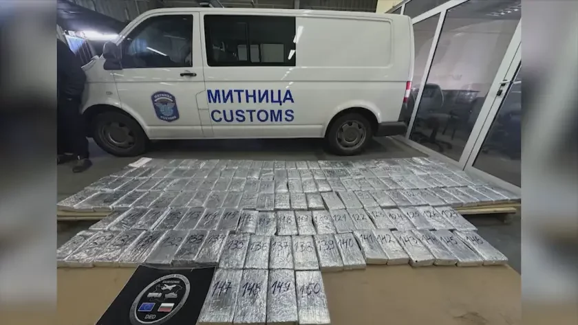 Bulgarian customs officers seized 170 kg of cocaine hidden in a banana shipment at Burgas port