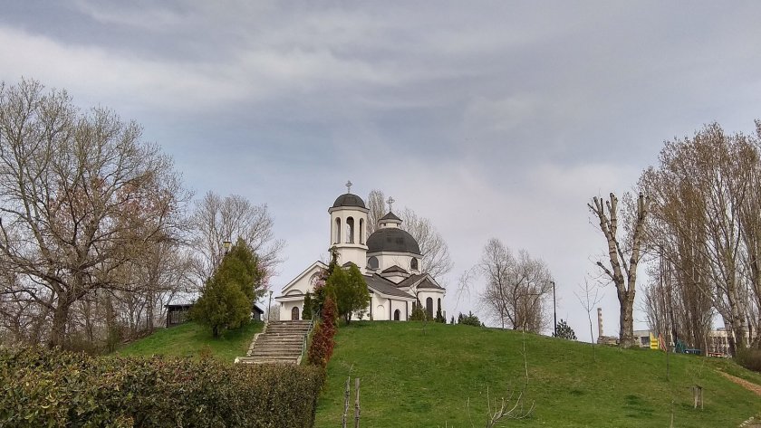 Храмът "Св. Наум Охридски" в столичния кв. "Дружба" – 31.03.2024