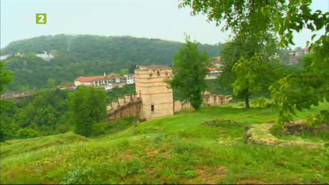 Хълмът Трапезица във Велико Търново