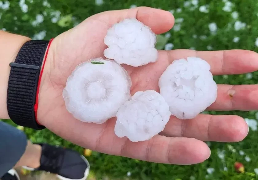 Hailstorm causes damages in the region of Botevgrad