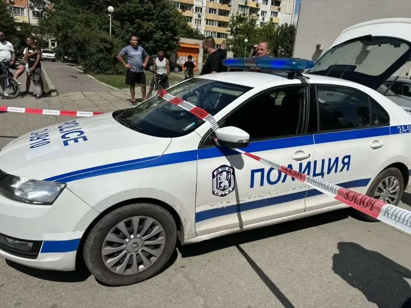 One dead and two injured in shooting in Sofia (update)