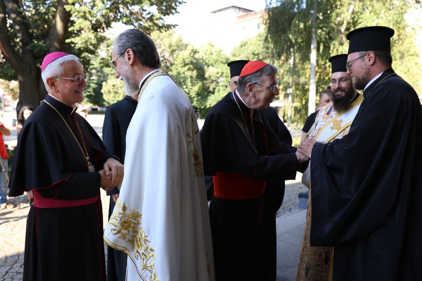 Ecumenical Patriarch performed a Trisagion for late Bulgarian Patriarch Neophyte